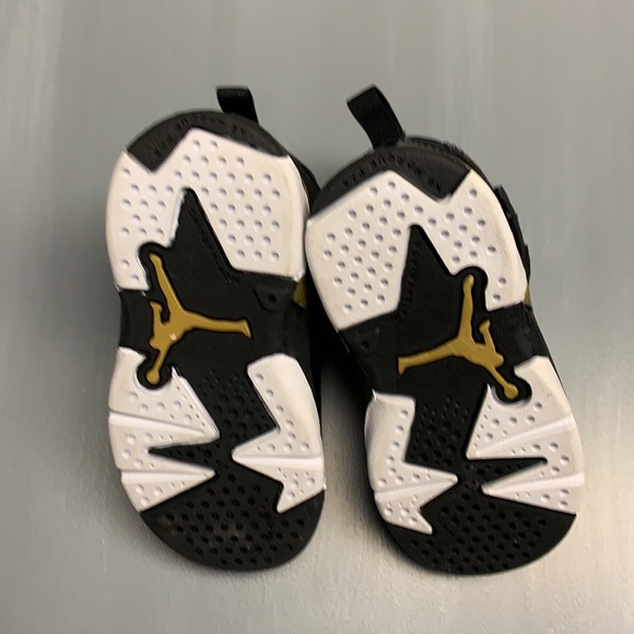 Bundle joggers jacket shoes! - Picture 9 of 10